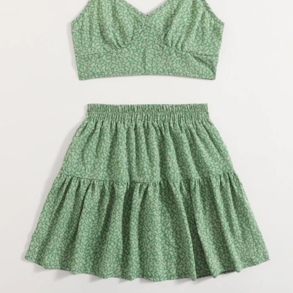 Green floral skirt set